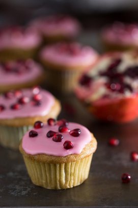 pomegranate-cupcakes-LR